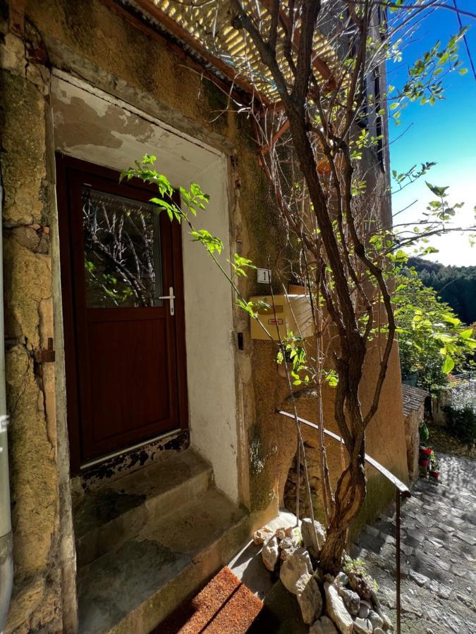 Appartement Charmante Maison De Village Au Coeur De La Provence Verte